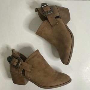 fergalicious battle bootie